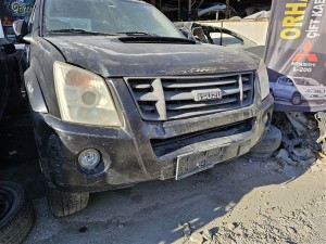 Isuzu dmax limited 2011 ön tampon