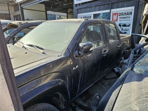Isuzu dmax limited 2011 sol ön kapı