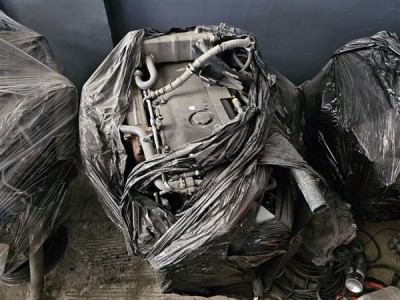 Isuzu npr 75 4hk1 euro 6 motor